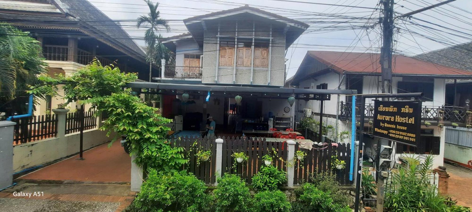Aurora Backpackers Hostel Luang Prabang Exterior photo