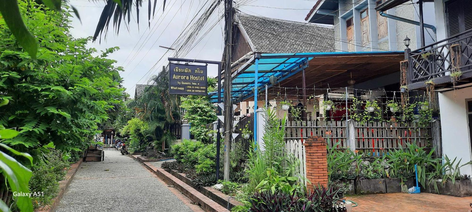 Aurora Backpackers Hostel Luang Prabang Exterior photo